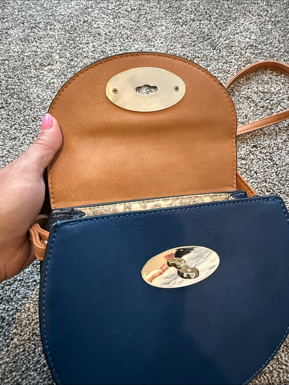 Simply Noelle Navy and Brown Round Crossbody Bag - Picture 6 of 16